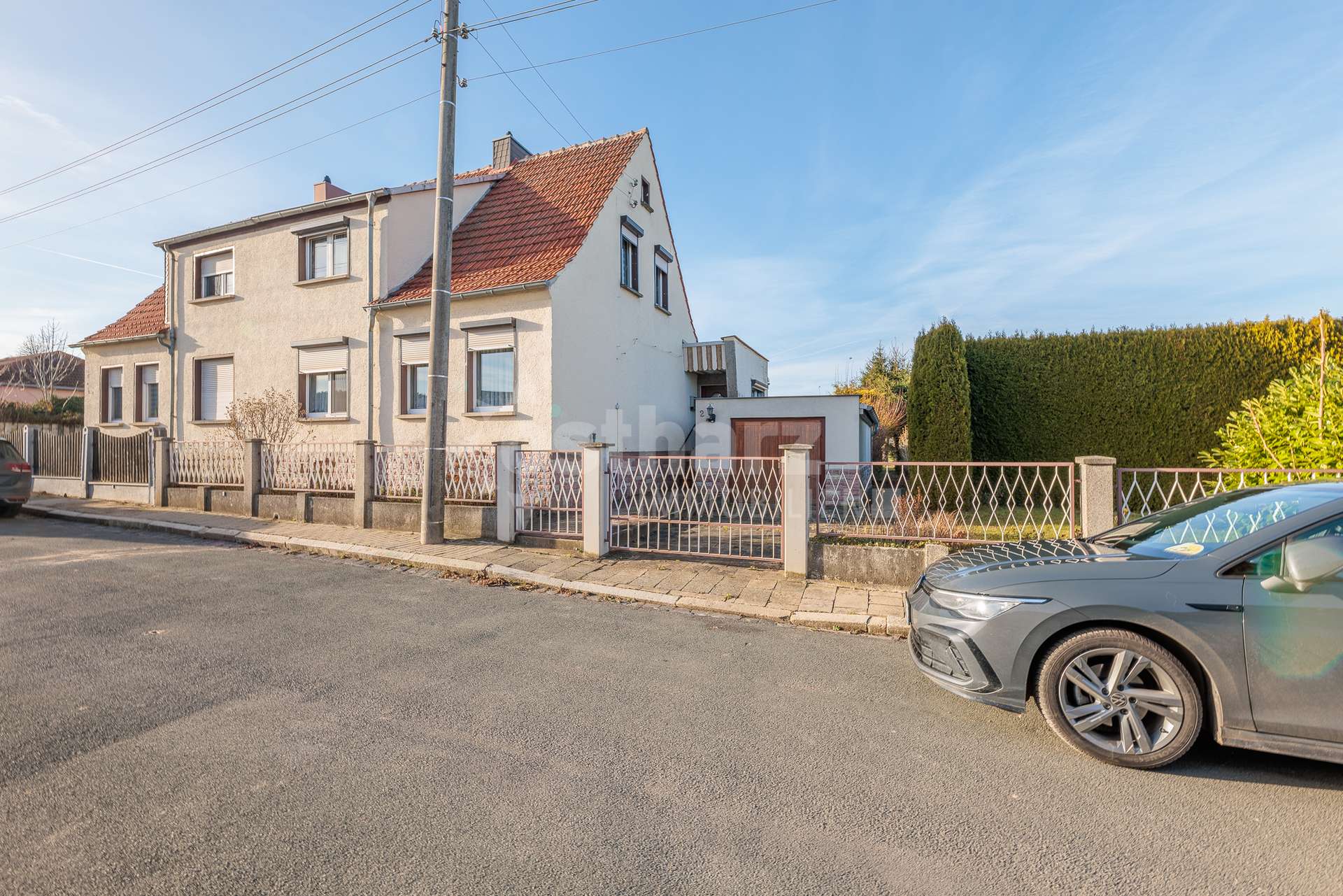 Wohnen auf großem Grundstück in ruhiger Lage von Ballenstedt…, 06493 Ballenstedt, Doppelhaushälfte zum Kauf