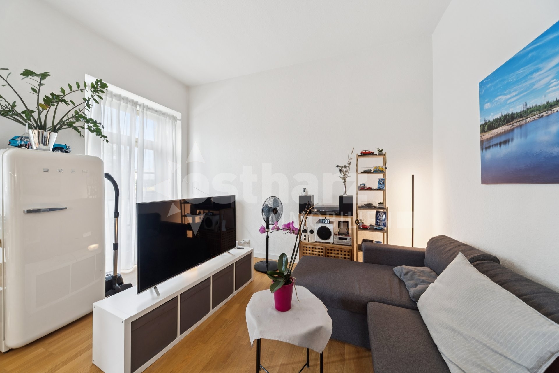 https://www.ostharz-immobilien.de/wp-content/uploads/immomakler/attachments/5aefc54e05d31137109f19ff0aef730d/5394917-PEgTzJzczz2CzHEefhS7tn5r-616489-A-backbonephoto-040_WEB.jpg