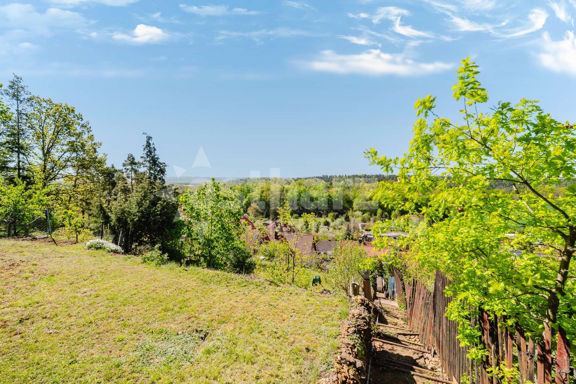 https://www.ostharz-immobilien.de/wp-content/uploads/immomakler/attachments/8b4b6f33a22e2cb3a86a9372da1df971/5389829-2vEjRJdTHdmvTxChjmhWaXyT-Bornholzweg_Kamera-22.jpg