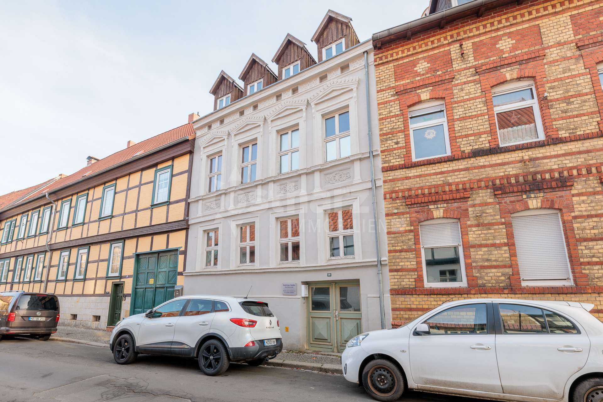 https://www.ostharz-immobilien.de/wp-content/uploads/immomakler/attachments/e2b5bf07ee79ef49ea5c54973815599b/4728963-Nh5urTRxPTfE3L3Ddyun5bLG-0I5A4730-HDR.jpg
